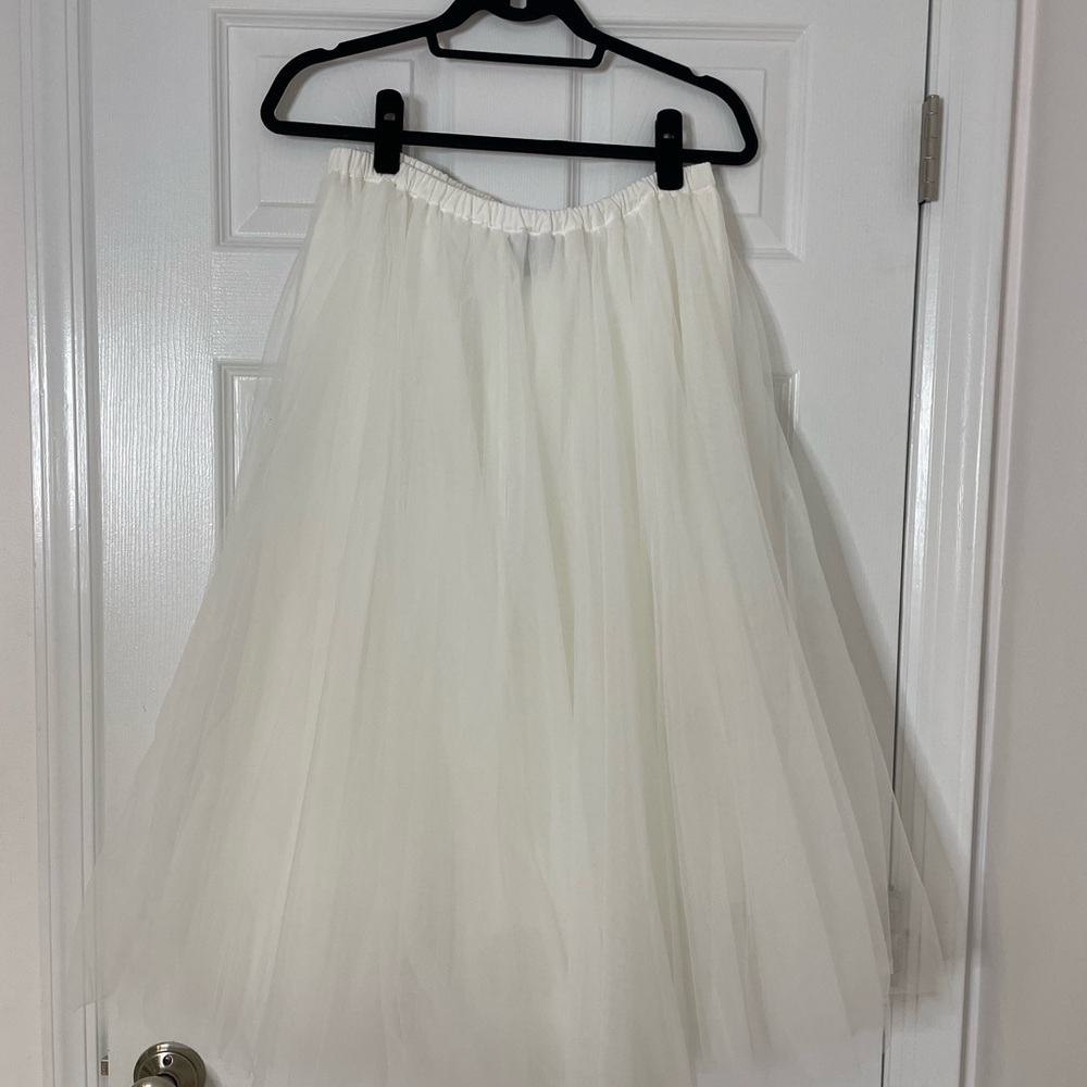 Cynthia Rowley White Tulle Midi Skirt